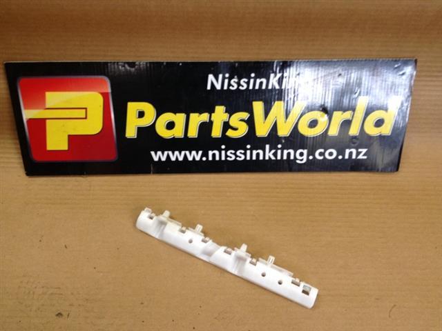 Nissan NV200 VM20 2009-2013 LF Bumper Slide