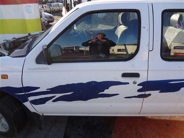 Nissan Navara D22 1997-2001 LF Door Shell