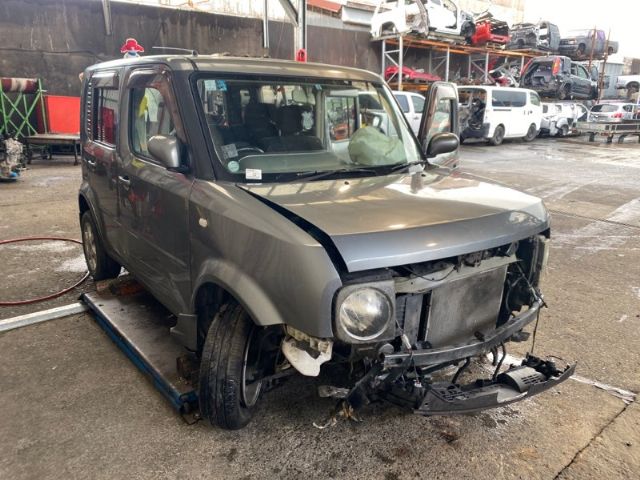 Nissan Cube Z11 2003-2006