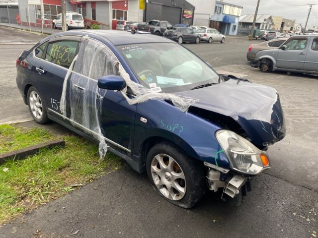 Nissan Bluebird Sylphy G11 2005-2010