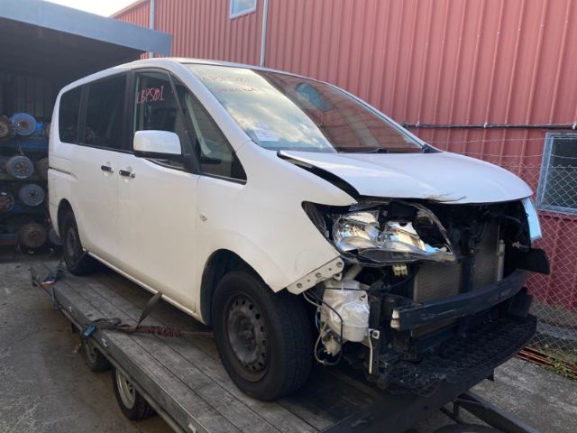 Nissan Serena C26 2010-2016