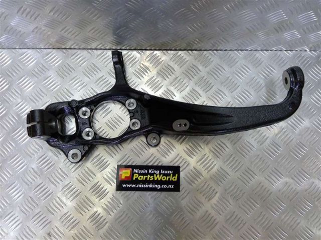 Nissan Navara D23 MNT 4WD 08/2015-2021 RF Hub Carrier