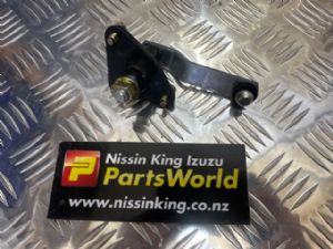 Nissan Primera P11 1995-2001 R Wiper Pivot