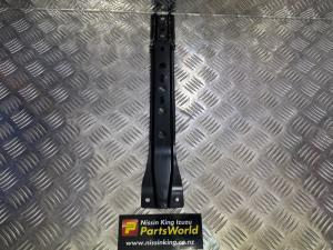 Isuzu D Max TFS85 4WD 2012-12/2015 Bonnet Lock Support