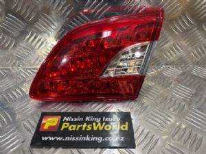 Nissan Pulsar B17 2013-2017 R Boot Lid Garnish