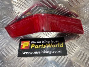 Nissan Xtrail T32 2013-2022 RR Bumper Reflector
