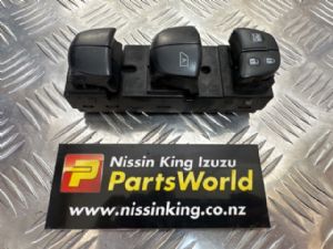 Nissan Juke F15 2012-on Window Master Switch