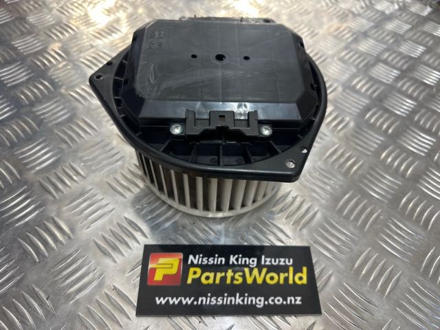 Nissan Elgrand E52 06/10- Heater Fan Motor