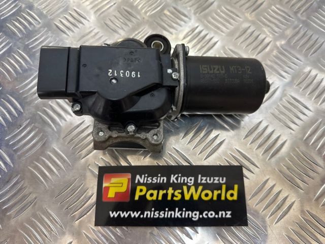 Isuzu D Max TFS85 4WD 2017--> Front Wiper Motor