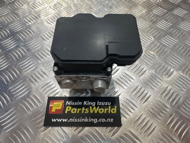 Isuzu D Max TFS85 4WD 2017--> ABS Brake Unit