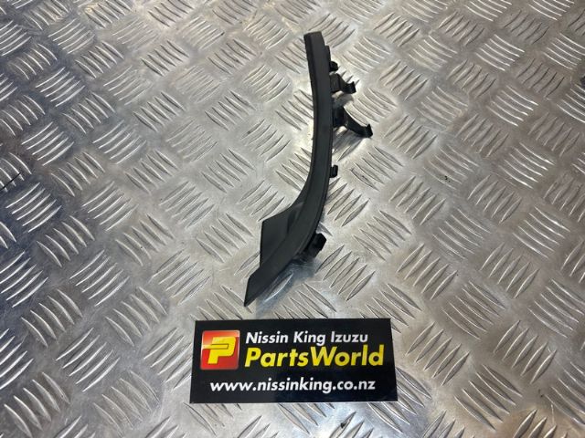 Nissan Note E12L 2016-2019 L Windscreen Mould