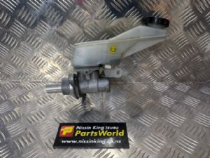Nissan Qashqai J10 Qashqai Facelift 01/10-2013 Brake Master Cylinder