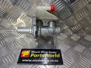 Nissan Elgrand E52 06/10- Brake Master Cylinder