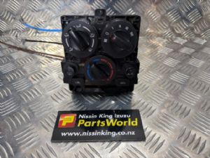 Nissan Caravan Homy E26L 2018-on Heater Controls