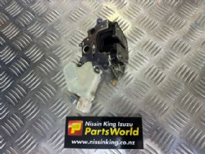 Nissan Caravan Homy E25L 2006-2012 RF Door Lock Mech