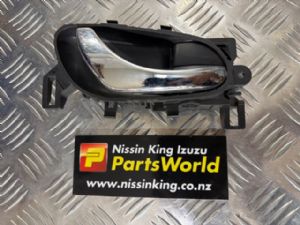 Nissan Navara D23 MNT 08/2015-2021 RR Door Interior Handle
