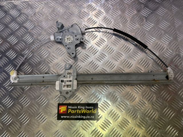 Nissan e-NV200 ME0 2014-2020 RF Door Elec Regulator