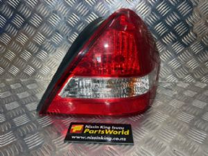Nissan Tiida C11 2004-2007 R Tail Light