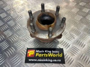 Nissan Navara D23 MNT 08/2015-2021 RF ABS Hub
