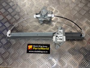 Nissan Navara D23 MNT 4WD 08/2015-2021 RF Door Elec Regulator