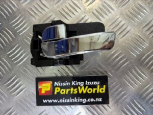 Nissan Dualis J10 02/07-08/09 LF Door Interior Handle