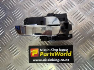 Nissan Dualis J10 02/07-08/09 RF Door Interior Handle
