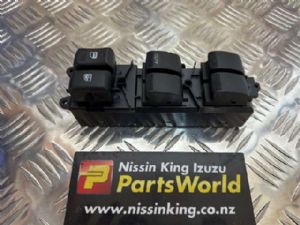 Isuzu MU-X UCS85 2017--> Window Master Switch