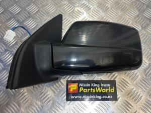 Nissan Xtrail T30 2001-2007 LF Door Elec Mirror (3 Wire)