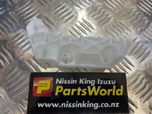 Nissan Skyline V36 2006-2016 LF Bumper Retainer