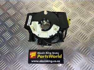 Nissan Navara D40 VSK 4WD 05/2010-2015 Air Bag Clock Spring