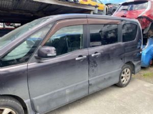 Nissan Serena C26 2010-2014 LR Door Shell