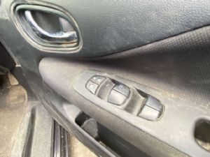 Nissan Serena C26 2010-2014 Window Master Switch