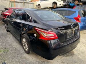 Nissan Altima L33 2013-11/2015 L Tail Light