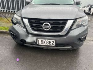 Nissan Pathfinder R52 2013-2021 4WD L Headlight (Halogen)