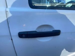 Isuzu D Max TFS85 4WD 2017--> RF Door Exterior Handle