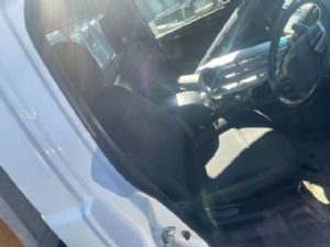 Isuzu D Max TFS85 4WD 2017--> RF Seat