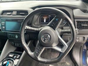 Nissan Leaf ZE1 2018-on Steering Wheel