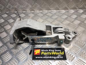 Nissan Xtrail T33 4WD Hybrid 2022-on Bottom Engine Mount