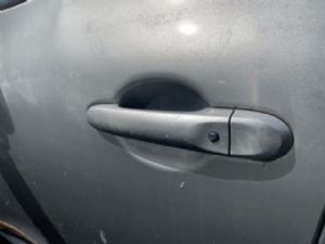 Nissan Juke F15 2012-2014 LF Door Exterior Handle (Smart Button) Type