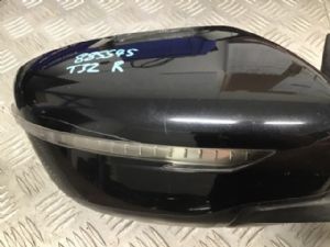 Nissan Xtrail T32 2013-2022 RF Door Elec Mirror (7 Wire)