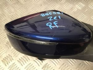 Nissan Leaf ZE1 2018-on RF Door Elec Mirror (11 Wire)