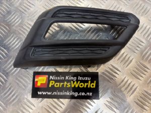 Nissan Xtrail T32 2013-2022 R Spotlight Bezel
