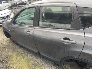 Nissan Qashqai J10 Qashqai Facelift 01/10-2013 LR Door Shell