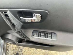 Nissan Qashqai J10 Qashqai Facelift 01/10-2013 Window Master Switch