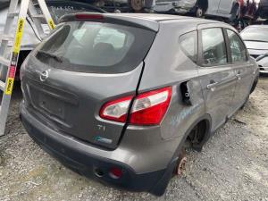 Nissan Qashqai J10 Qashqai Facelift 01/10-2013 Tailgate Glass