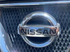 Nissan Murano Z51 4WD 2008-2013 Grille Badge