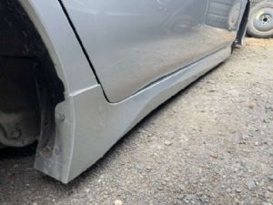 Nissan Leaf ZE1 2018-on R Side Skirt