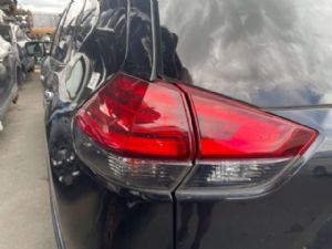 Nissan Xtrail T32 2013-2022 L Tail Light (LED)