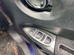 Nissan Juke F15 2014-2018 Window Master Switch