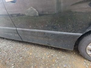 Nissan Serena C26 2010-2014 LR Lower Door Moulding